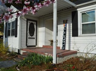 920 Willow St, Mount Airy, NC 27030