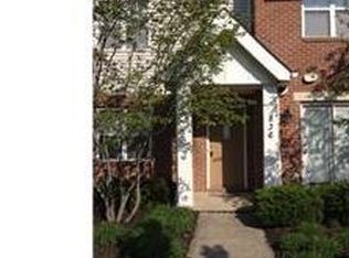 836 Greyton Rd #20, Cleveland Heights, OH 44112