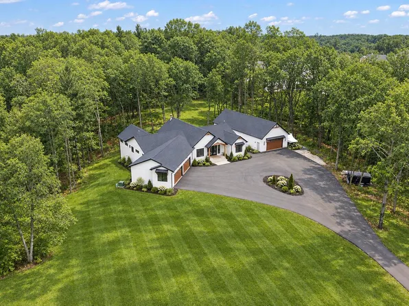 155 N 350 W, Valparaiso, IN 46385