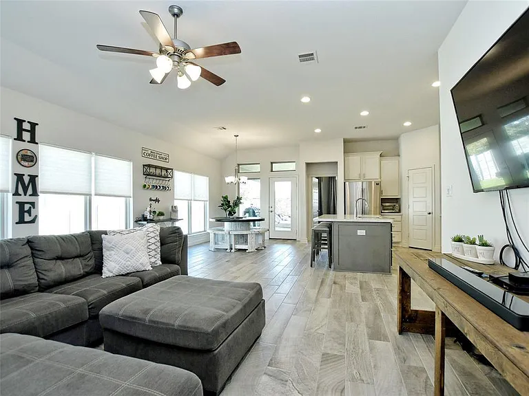 3708 Mercer Rd — Photo 11