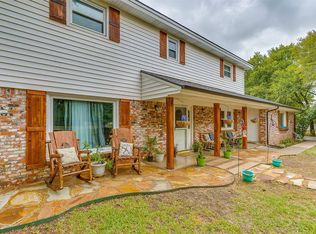 108 Hill Top Ct, Weatherford, TX 76087