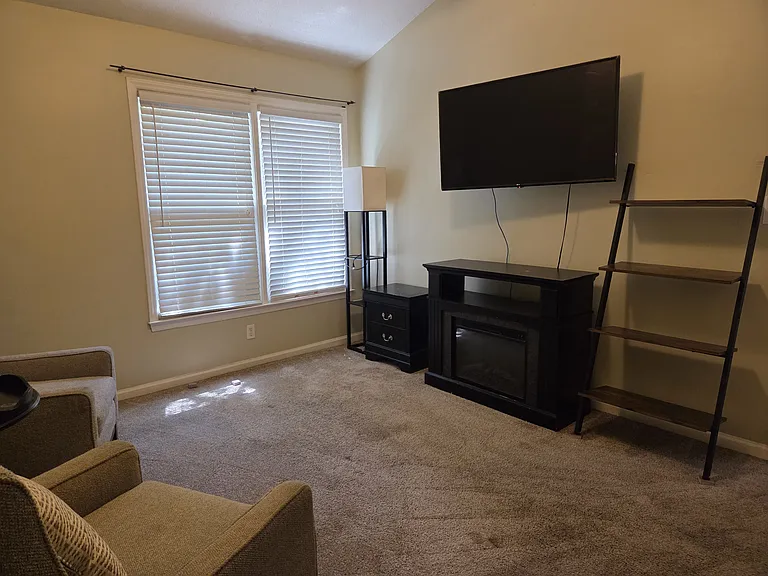 3233 D Cypress Park Rd — Photo 24