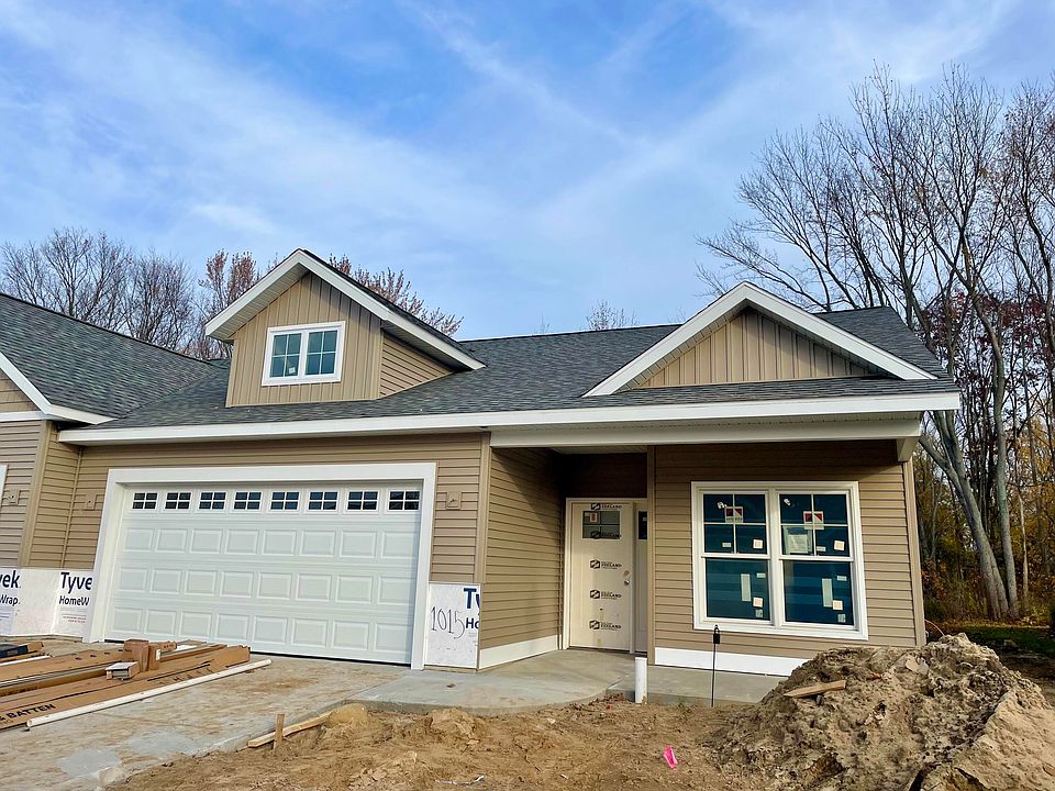 1st image of 1015 Maplewood Ct #41