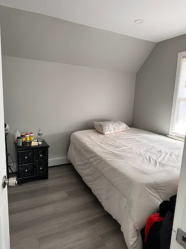 124-126 Keen St #3 Photo 1