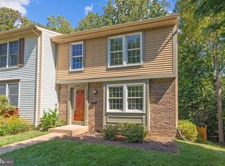 2323 Middle Creek Ln, Reston, VA 20191