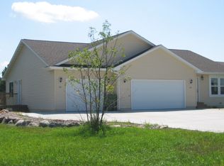 227 Dakota Trl, Brookings, SD 57006