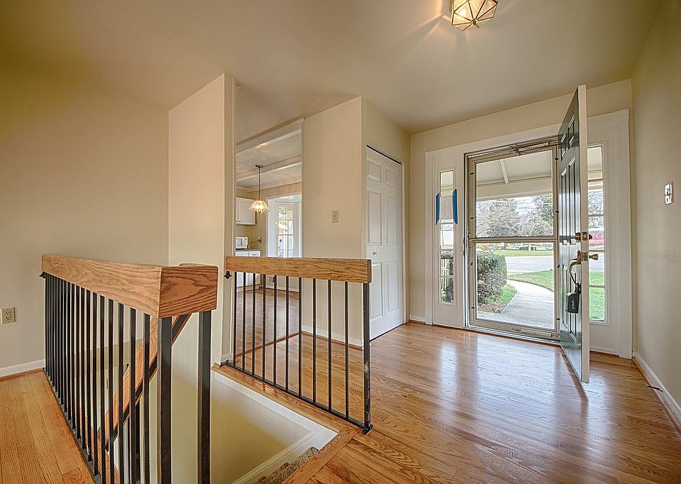 1st image of 8527 Midas Ct