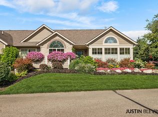 915 Bridge Walk Ct SE, Ada, MI 49301