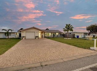 4043 Topsail Trl, New Port Richey, FL 34652