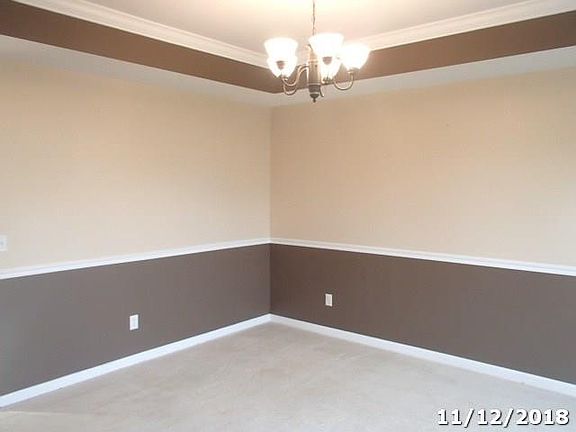 4th image of 5431 Lucknow Dr