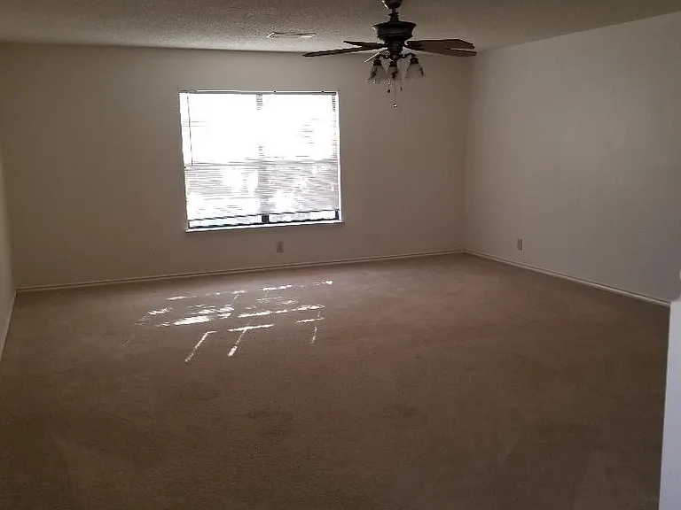 14234 Emerald Hill Dr — Photo 13