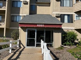 4001 Heritage Hills Dr APT 201, Bloomington, MN 55437