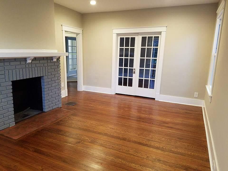2nd image of 411 Boren St