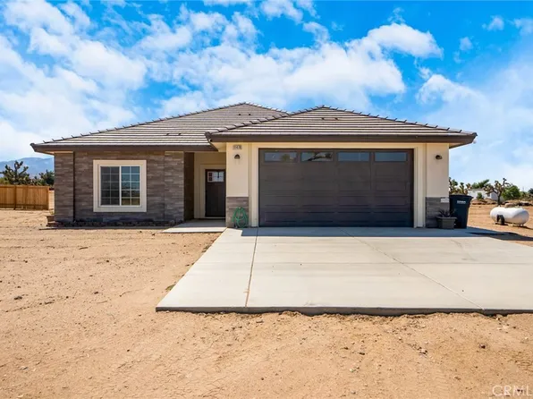 11478 Nevada Rd, Phelan, CA 92371