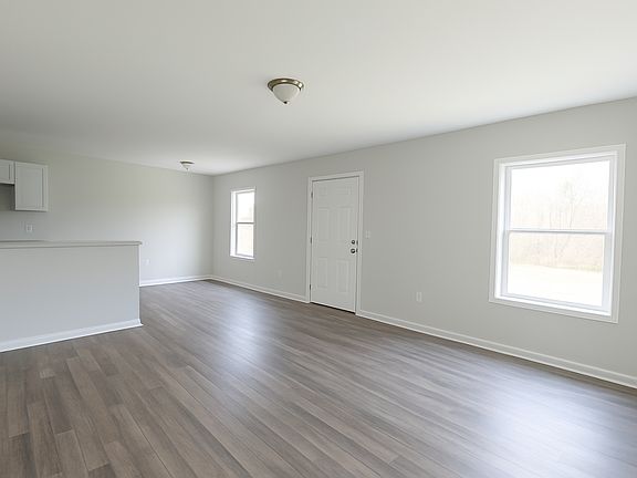 5th image of 1223 Fieldstone Dr