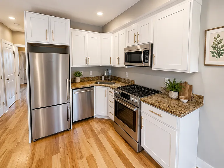 1152 Oates St NE #2 — Photo 2