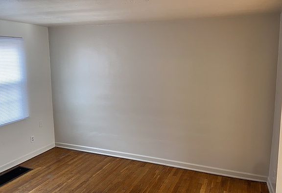 5th image of 1326 Chardon Ct
