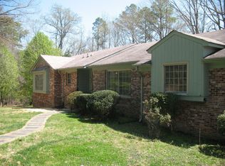 8301 Elkhardt Rd, North Chesterfield, VA 23235