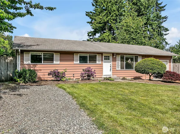 817 Hilltop Avenue, Kent, WA 98031