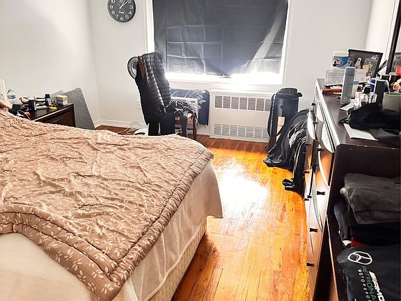 4th image of 144-24 37 Avenue #6B