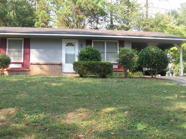 16 Shadowood Cir SE, Silver Creek, GA 30173