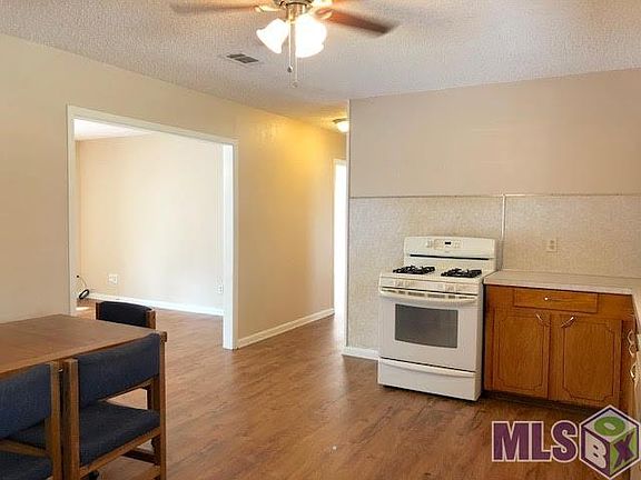 4th image of 29774 Tulip St