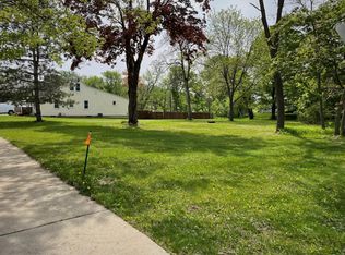 1161 Oak St, Red Wing, MN 55066