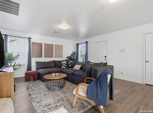 370 Millwood Ln, San Antonio, TX 78216