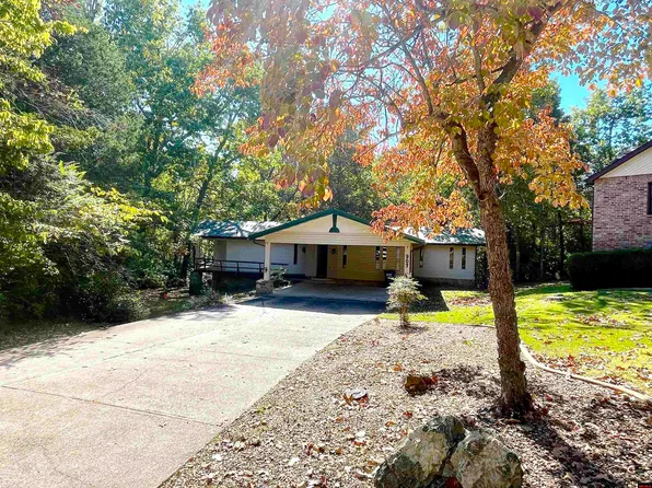 907 Par Dr, Mountain Home, AR 72653