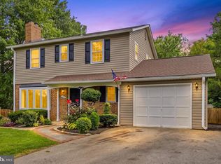 2706 Popkins Ln, Alexandria, VA 22306