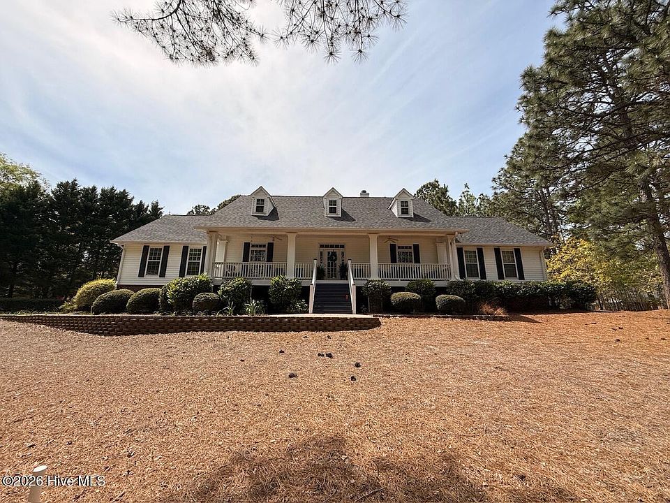1st image of 109 Sweetbriar Court