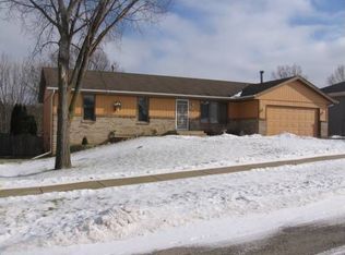 2764 Balsam Ct, Rockford, IL 61109