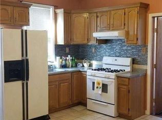 59-39 57th Rd #2, Maspeth, NY 11378