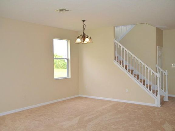 5th image of 2705 Portchester Ct