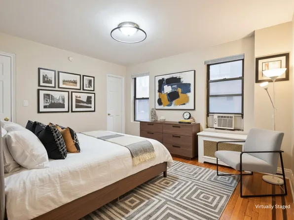 142 East 49th Street image 1 of 7