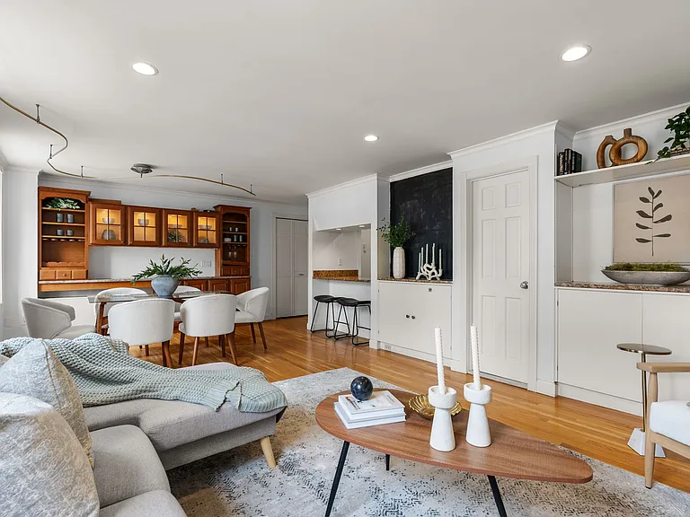 17 Bowdoin St #4AB — Photo 6