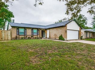 4028 Bristlecone Ln, Fort Worth, TX 76137