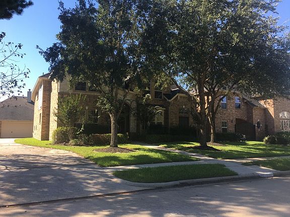 2nd image of 14027 Summer Ash Ln