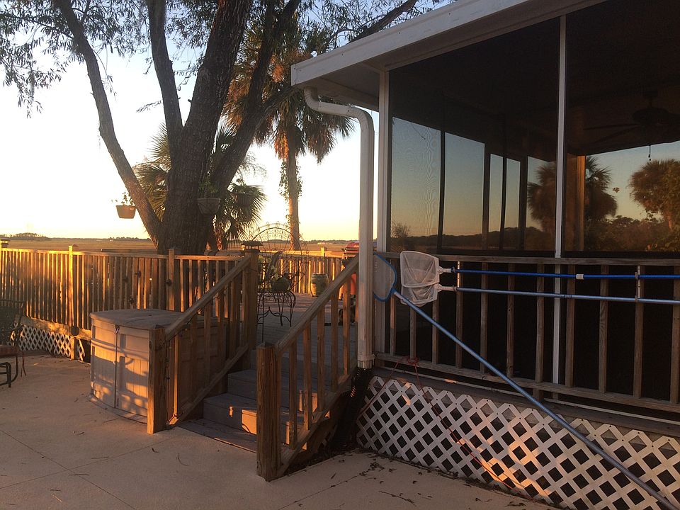 2nd image of 125 Marshedge Ln