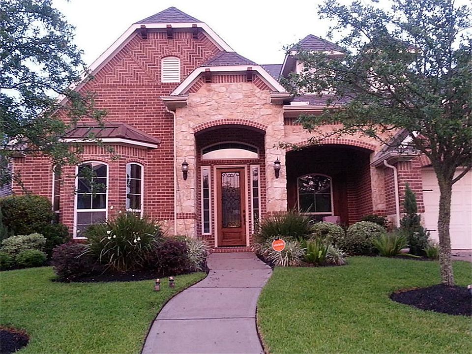 1st image of 8623 Crescent Spur Dr