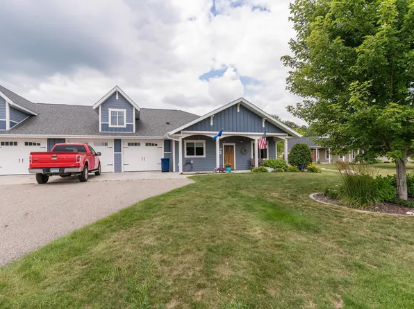 303 Two Rivers Rd, Fergus Falls, MN 56537