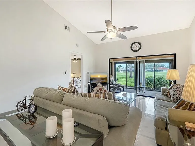 6281 Timberlake Dr #H6 — Photo 13