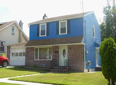 3rd image of 1621 Lexington Ave