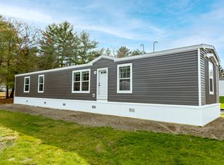 7 Nelligan Drive, Holden, ME 04429