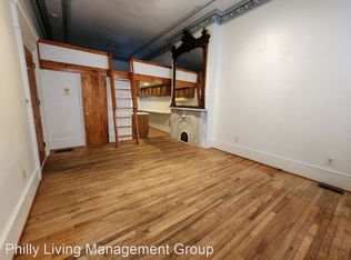 1730 Green St APT 1F, Philadelphia, PA 19130
