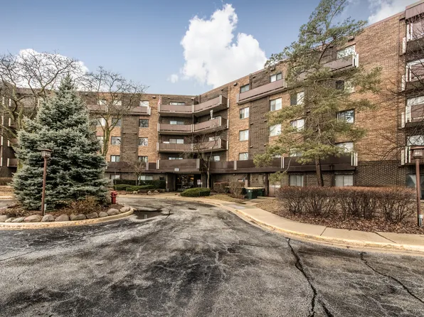 840 Wellington Ave Unit 316, Elk Grove Village, IL 60007