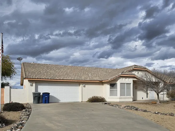 210 COTTONWOOD Lane, Wickenburg, AZ 85390