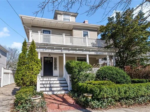 55 Elmgrove Ave, Providence, RI 02906