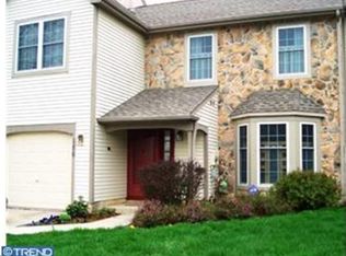 156 Sandhurst Dr, Mount Laurel, NJ 08054