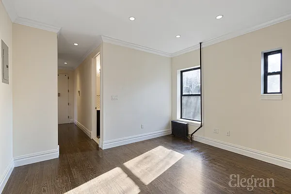 Rented by Avenues Real Estate | media 13